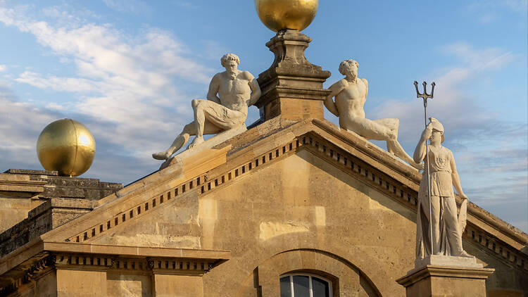 Britannia statue on top of Blenheim Palace Britannia statue on top of Blenheim Palace