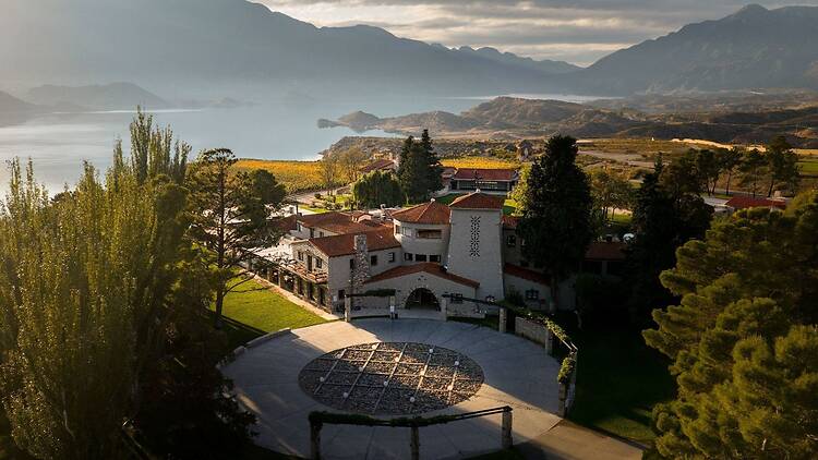 Gran Hotel Potrerillos: Un clásico de la montaña para almorzar, cenar o hacer una pausa con café Gran Hotel Potrerillos: Un clásico de la montaña para almorzar, cenar o hacer una pausa con café