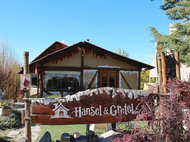 Hansel y Gretel: Un refugio de montaña donde el chocolate es protagonista Hansel y Gretel: Un refugio de montaña donde el chocolate es protagonista