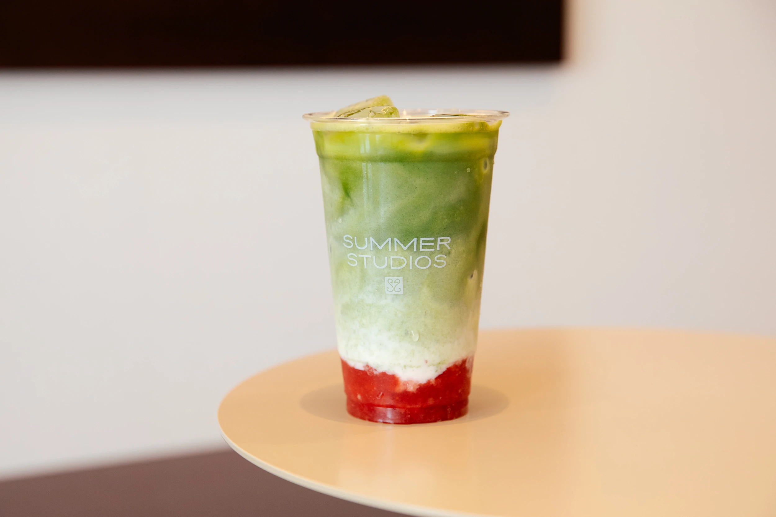 One of Tokyo&rsquo;s newest caf&eacute;s pairs organic matcha lattes with great music