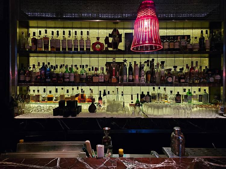 The Library Bar | The Leela Palace, New Delhi The Library Bar | The Leela Palace, New Delhi