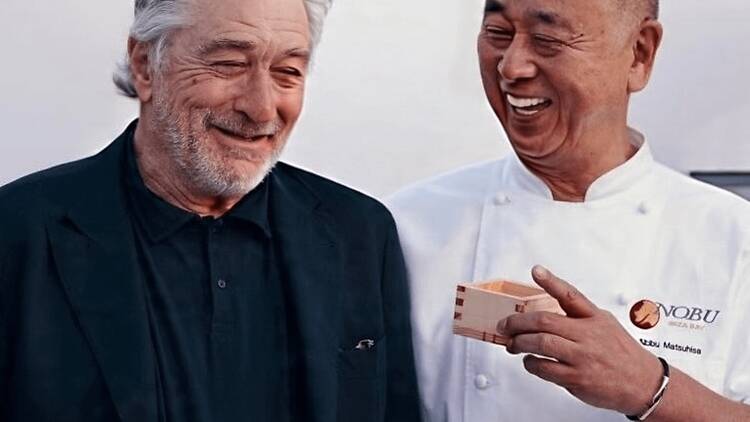 Robert De Niro y Nobu Matsuhisa en el estreno de un hotel Robert De Niro y Nobu Matsuhisa en el estreno de un hotel
