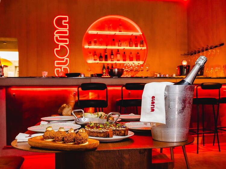 Glória. O novo espaço do Grupo Nicolau no Porto tem comida, cocktails e música