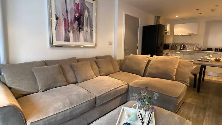 The cosy flat near Victoria station The cosy flat near Victoria station