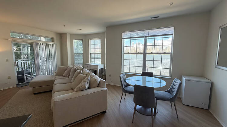 Large Airbnb with views of the Hudson River in West New York Large Airbnb with views of the Hudson River in West New York