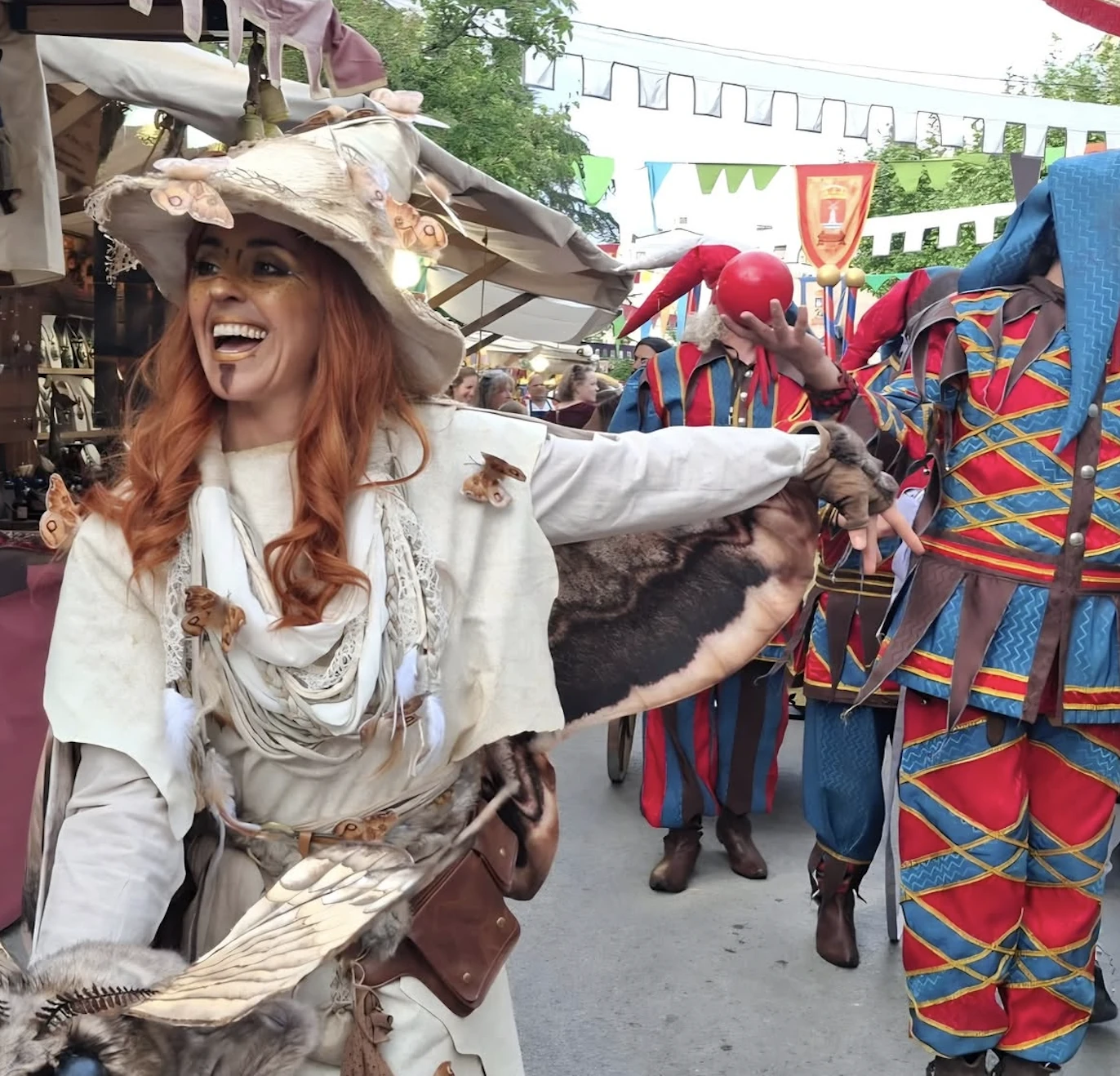 Escena de un mercado medieval