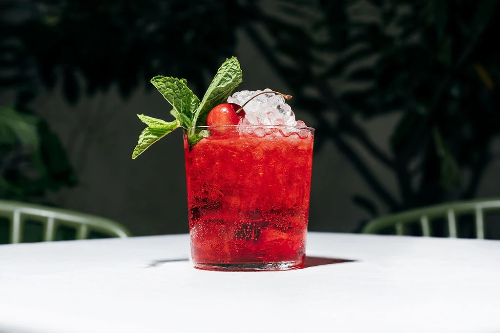 Sweet Vermouth and Spuma.
