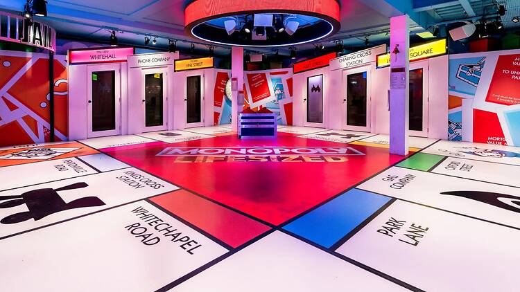 MONOPOLY Lifesized
