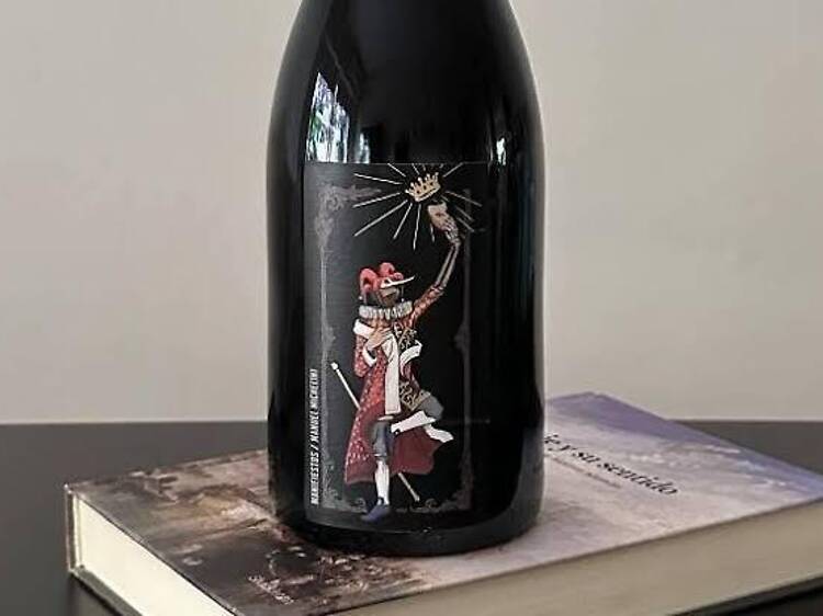 Manifiestos Pinot Noir by Bodega Michelini i Mufatto Manifiestos Pinot Noir by Bodega Michelini i Mufatto