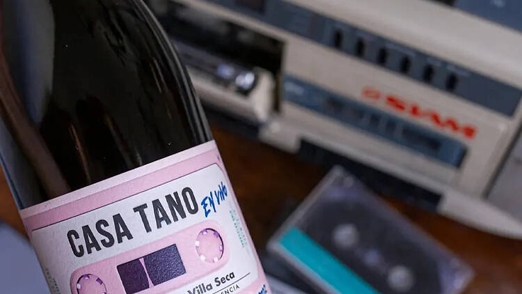 En Vivo Pinot Noir by Casa Tano En Vivo Pinot Noir by Casa Tano