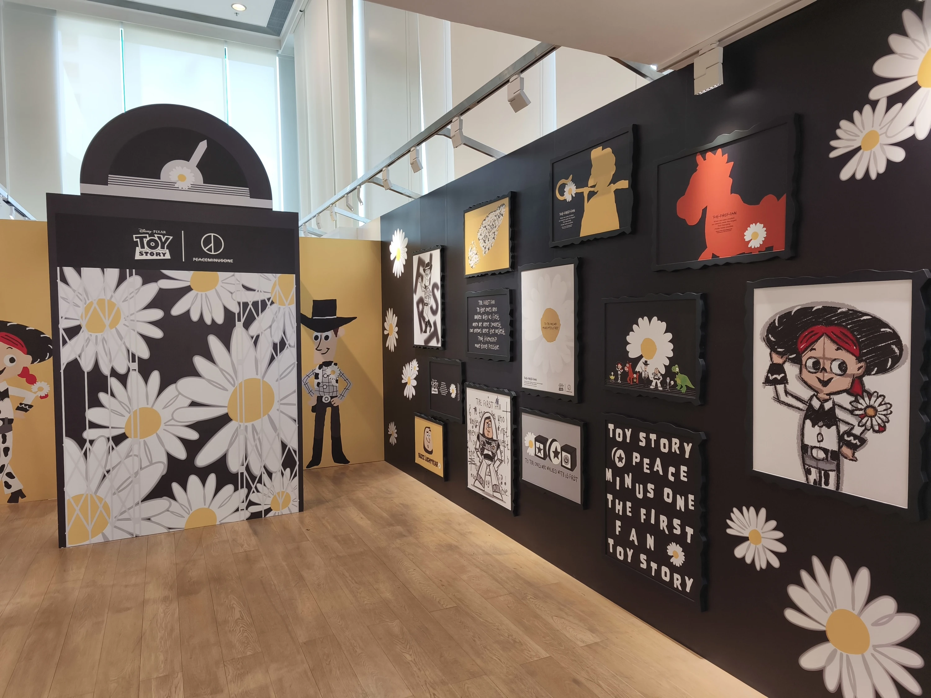 《反斗奇兵》X Peaceminusone 期間限定店香港站