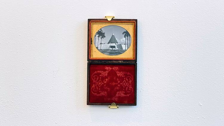 Johel Pereira: Holy Red Johel Pereira: Holy Red