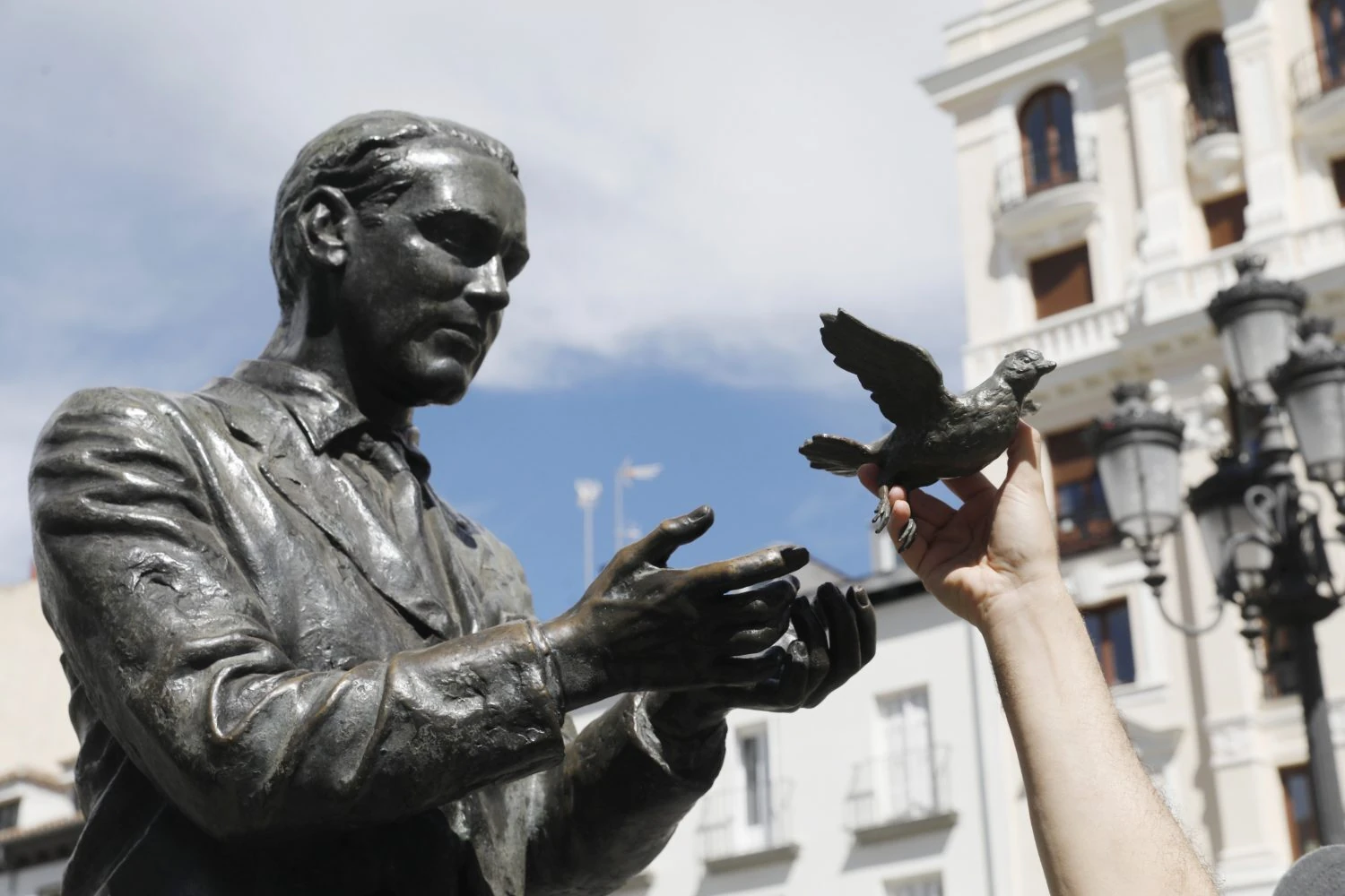 Escultura de Federico Garc&iacute;a Lorca