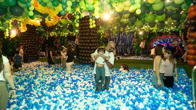 Balloon Story, Piscina de bolas Balloon Story