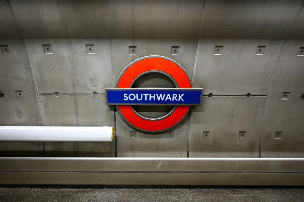 Southwark tube station platform