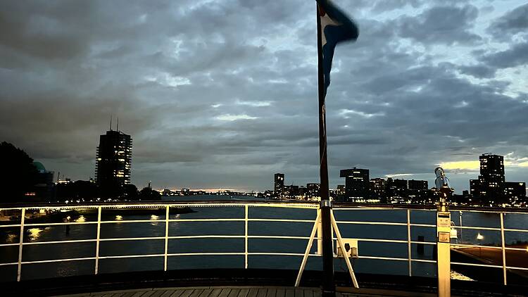 SS Rotterdam Hotel