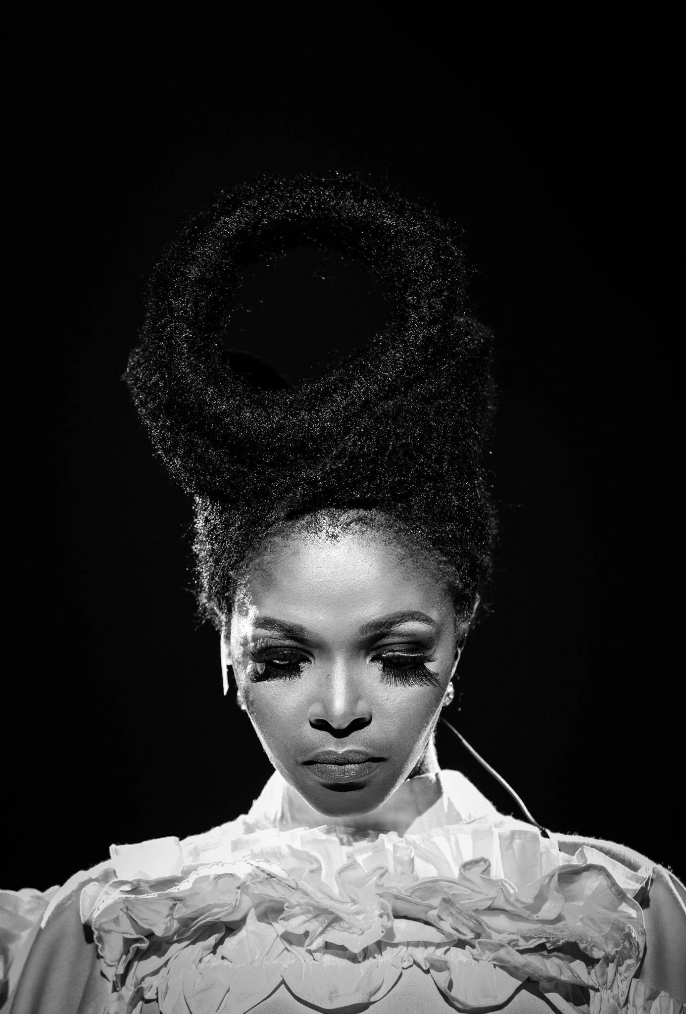it's been a rollercoaster journey for Simphiwe Dana but with her family's support, no one can bring her down.