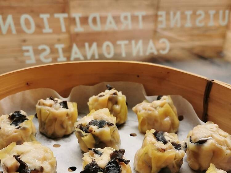L’Arc de Triomphe : Feel Ling la cantine