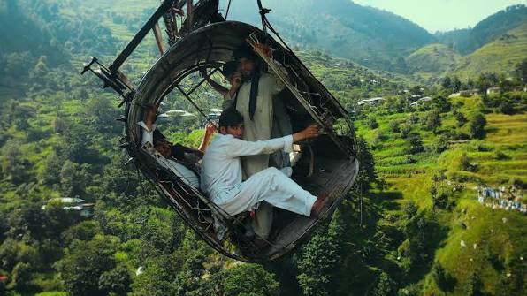 Hanging by a Wire review: School kids dangle over the abyss in the most vertigo-inducing doc since Man on Wire