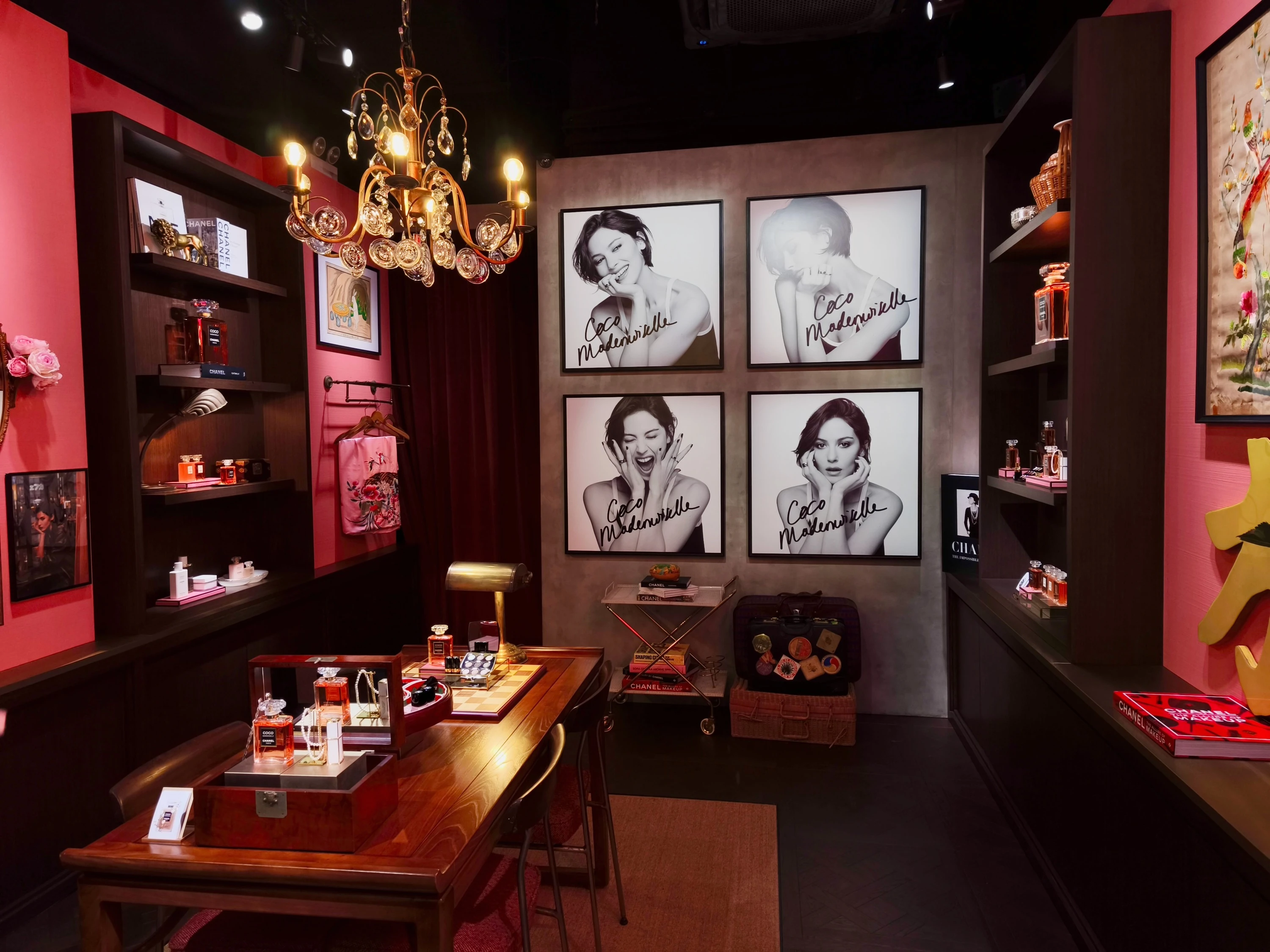 Coco Mademoiselle Crush Absolu pop-up