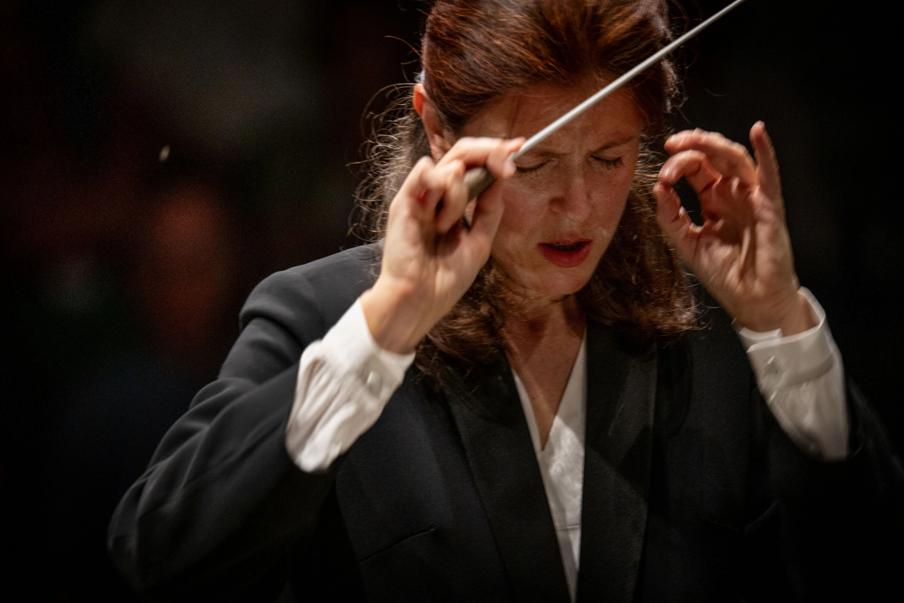 D&eacute;bora Waldman is a history-making conductor performing in the second show. 
