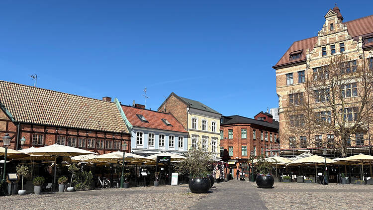 Travel through the centuries at charming Lilla Torg Travel through the centuries at charming Lilla Torg