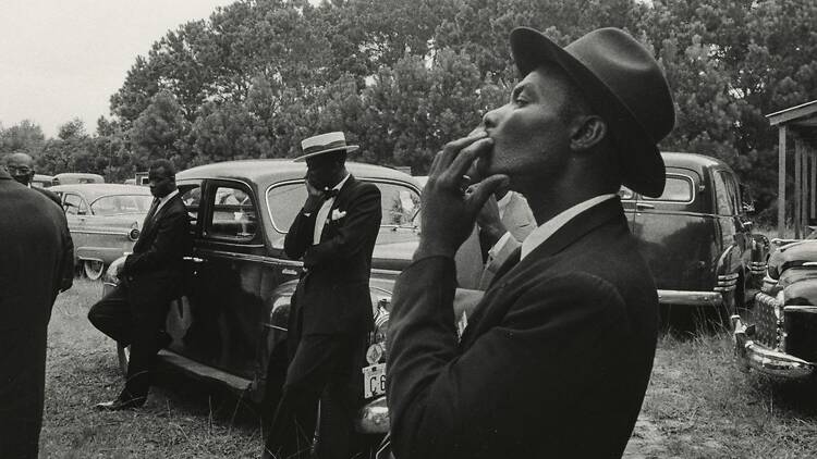 Robert Frank. ‘Funeral – St. Helena, South Carolina’, 1955. Collection Maison Européenne de la Photographie, Paris Robert Frank. ‘Funeral – St. Helena, South Carolina’, 1955. Collection Maison Européenne de la Photographie, Paris