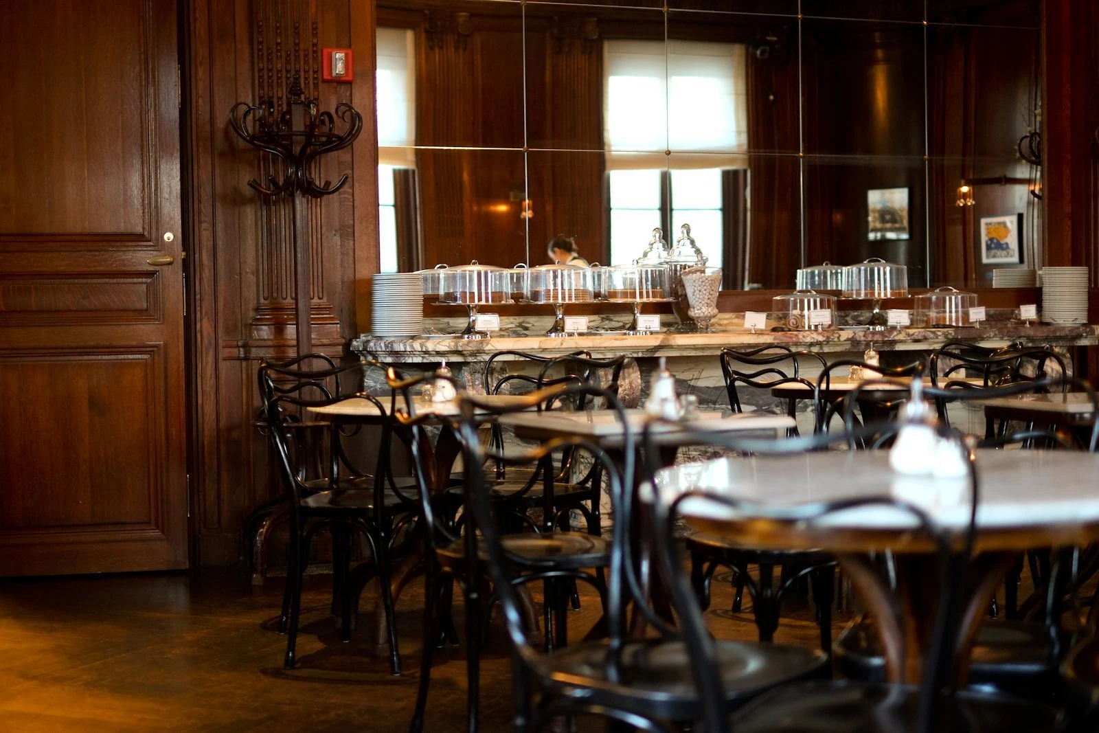 Caf&eacute; Sabarsky at the Neue Galerie New York
