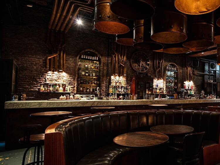 Victoria Brown Bar