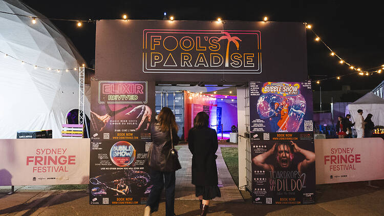Sydney Fringe: Fool's Paradise Two women enter Fool's Paradise at Sydney Fringe