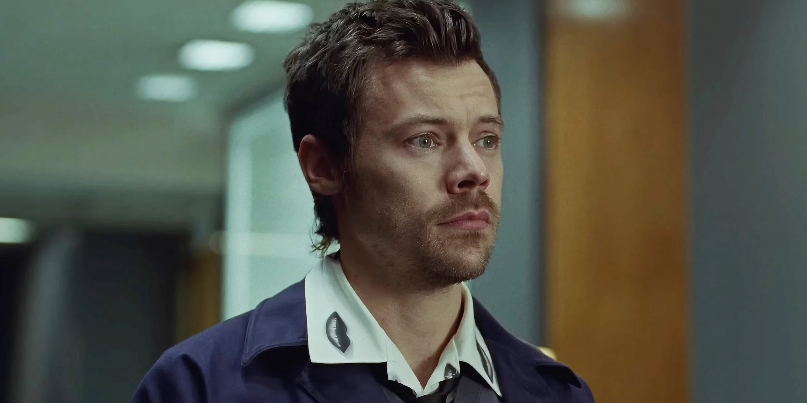 Harry Styles in the "Aperture" music video