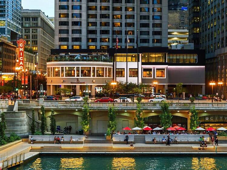 Best for riverfront rooftops: Renaissance Chicago Downtown Hotel