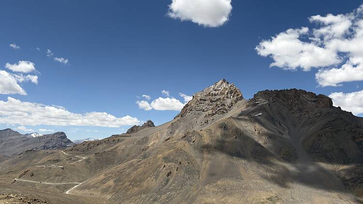 Plan your Ladakh road trip around actual driving time