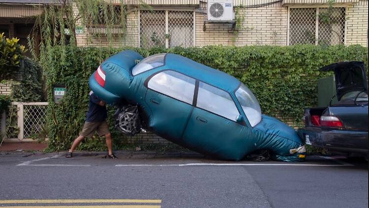 Musquiqui Chihying, still from ‘The Toyota’ (2015). 