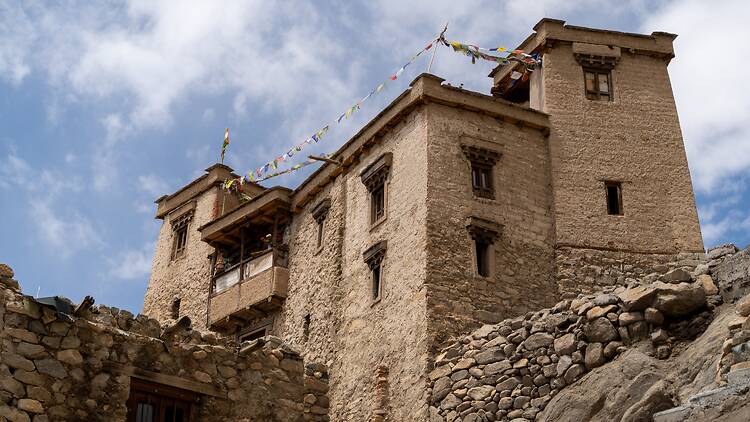 Prepare for poor network connectivity in Ladakh