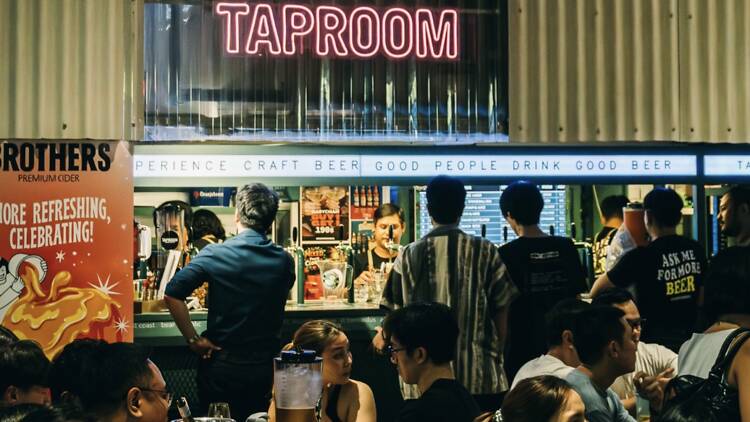 Taproom Experience Craft Beer 