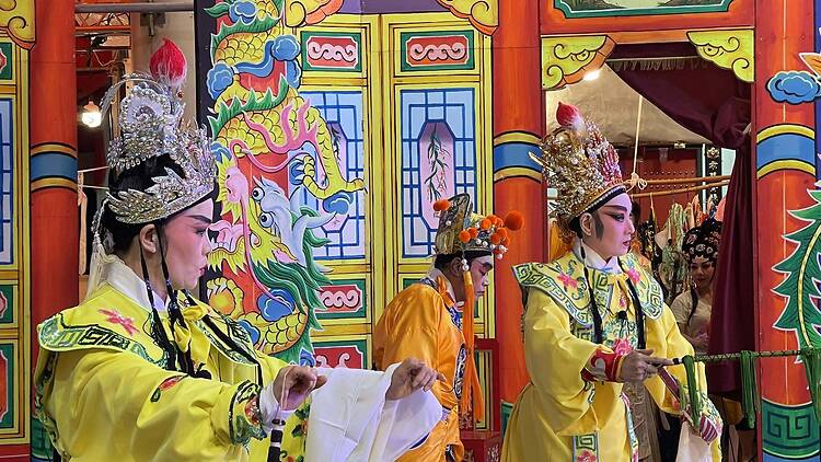 Sai Yong Hong Chinese Opera Sai Yong Hong Chinese Opera