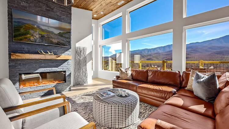 Best for game nights: The Gatlinburg luxury lodge Best for game nights: The Gatlinburg luxury lodge