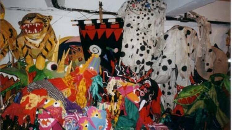 Play with Puppets