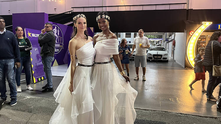 Greek gods and goddesses brought some Mediterranean flair to Lucky Fish Friday Night Racing at Hollywoodbets Greyville. Greek gods and goddesses brought some Mediterranean flair to Lucky Fish Friday Night Racing at Hollywoodbets Greyville.