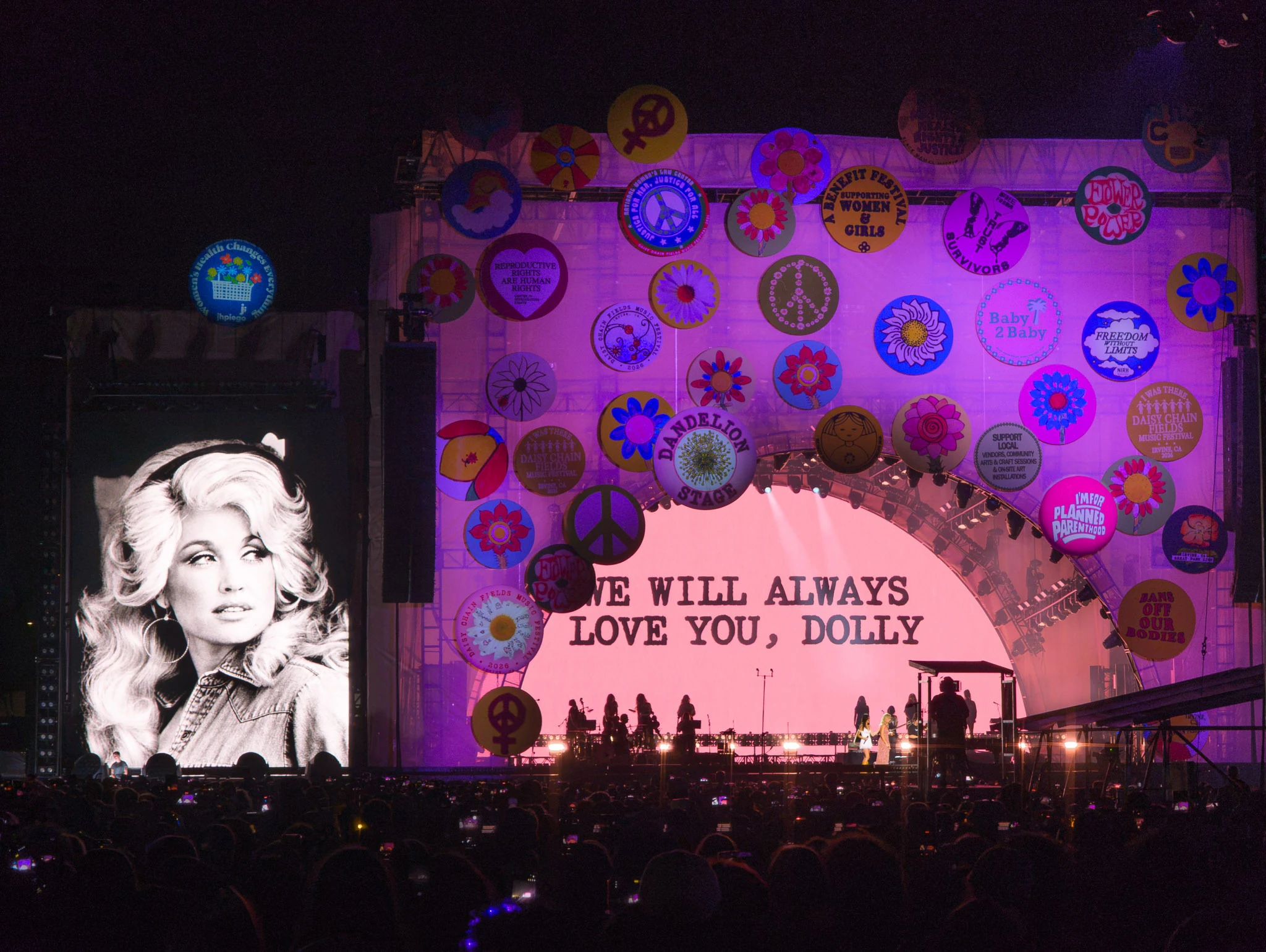 Dolly Parton tribute at Daisy Chain Fields
