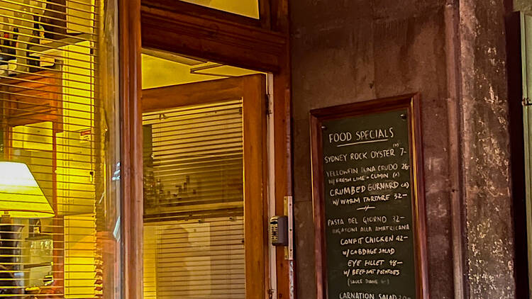 The entrance to Bar Carnation.