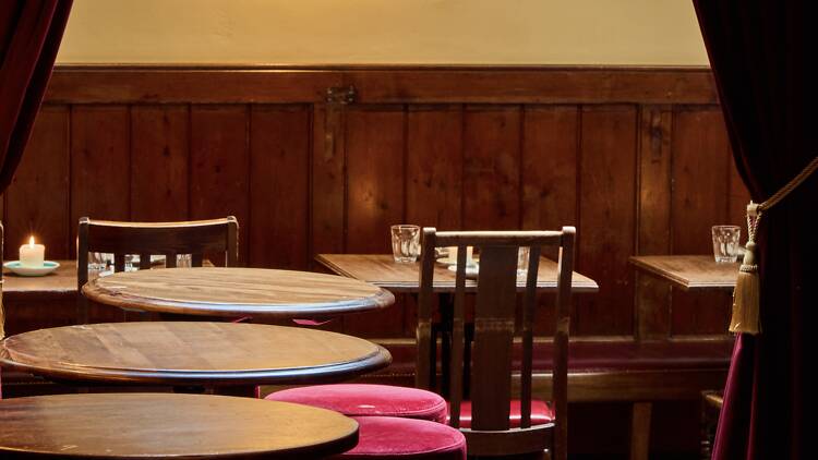 Shaston Arms Shaston Arms