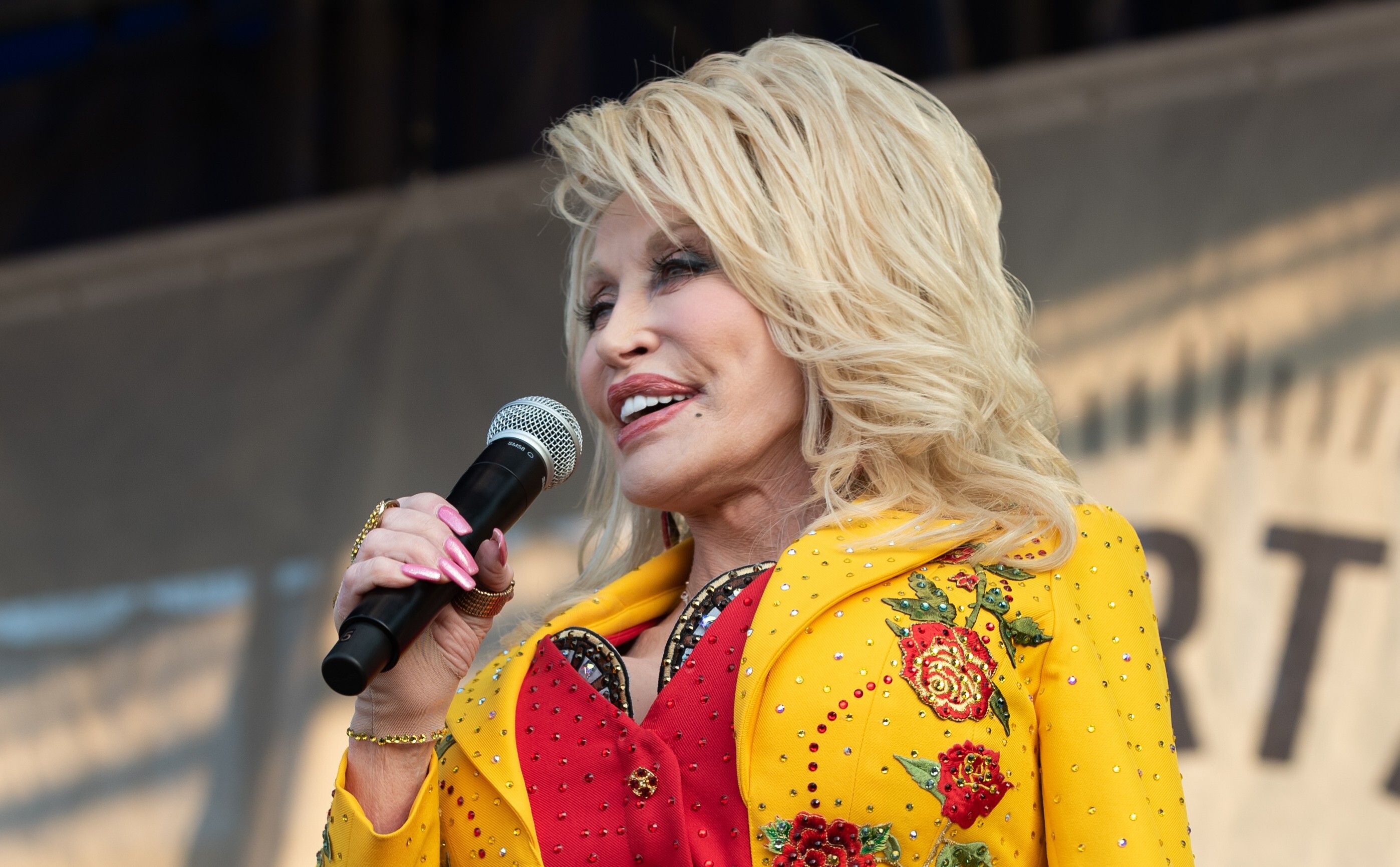 timeout.com - Amy Houghton - London is getting a two-day Dolly Parton music festival