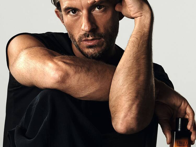 I WILL de Giorgio Armani es protagonizada por Jonathan Bailey