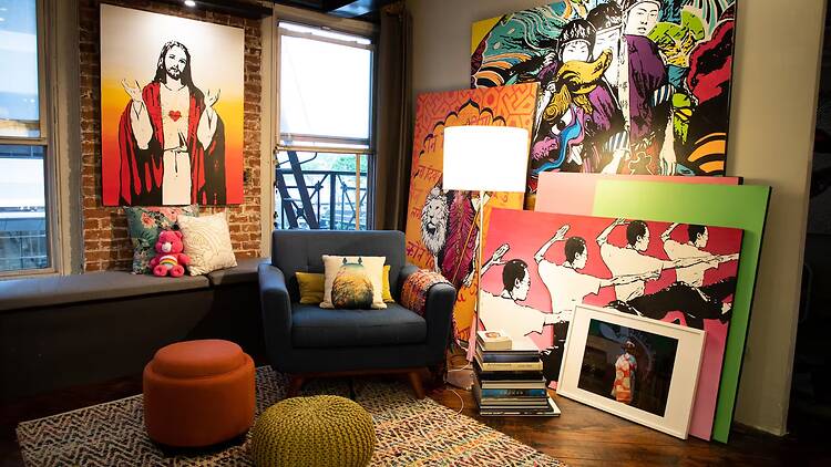Best for art lovers and solo travelers: quirky downtown loft in the Financial District Best for art lovers and solo travelers: quirky downtown loft in the Financial District