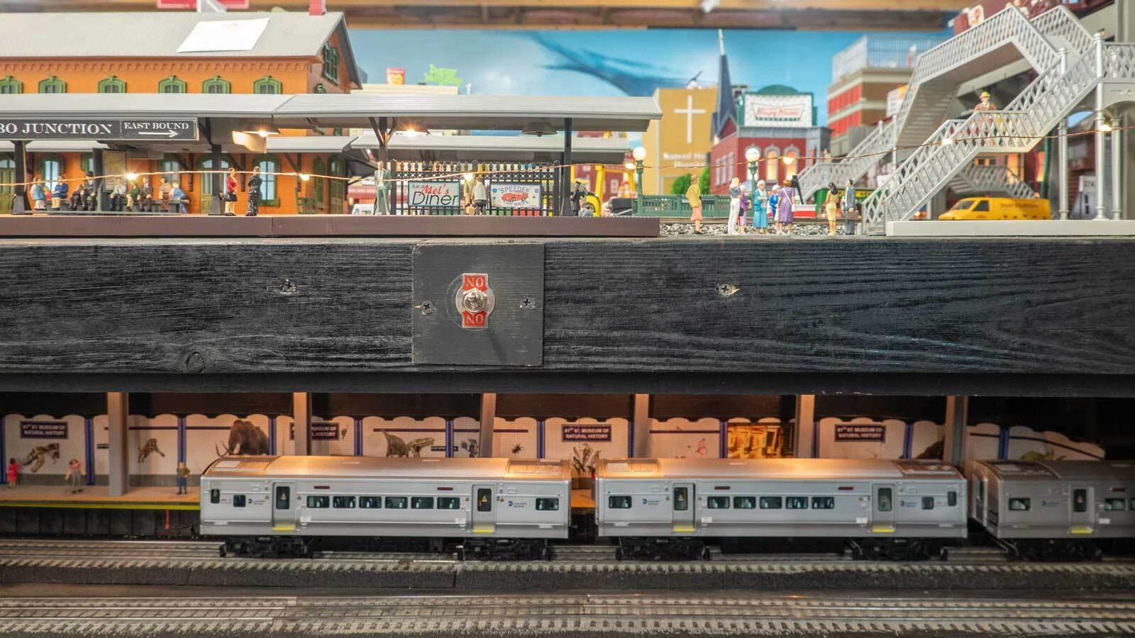MTA LIRR model trains Buffalo Creek Vacations