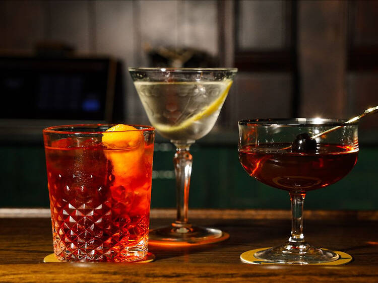 The 34 best bars in Chicago—the official ranking