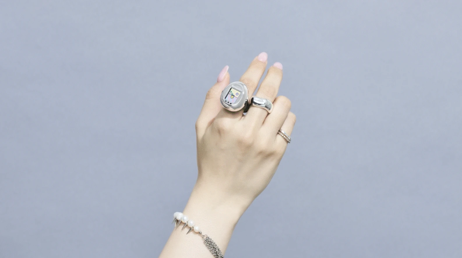Tamagotchi is now a ring you can wear on your finger