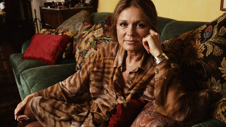 Gloria Steinem in her New York City apartment in 1990